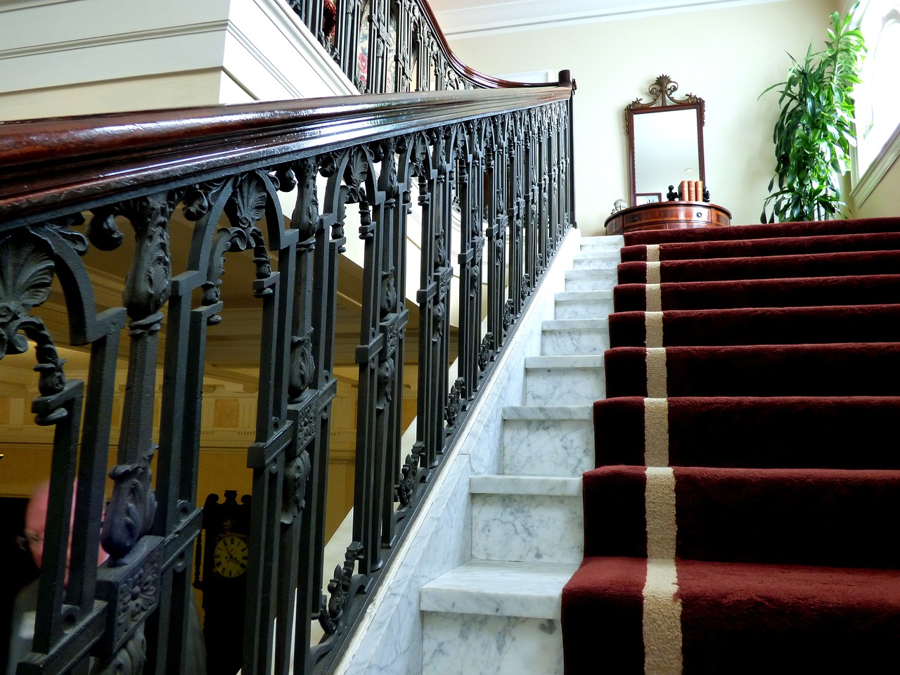 stairs-1054483_1280